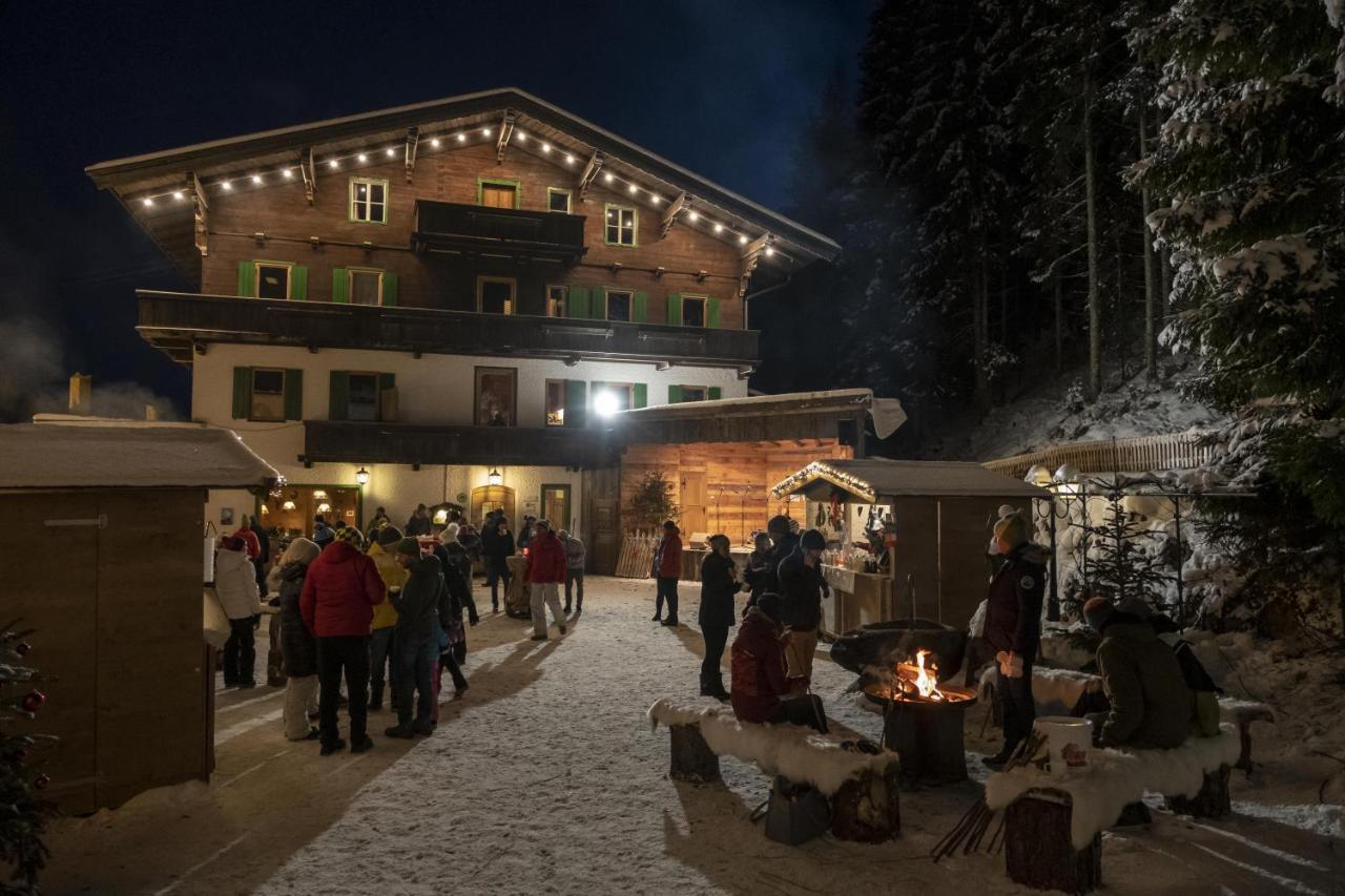 Готель Gasthof St. Adolari Занкт-Ульріх-ам-Піллерзе Екстер'єр фото