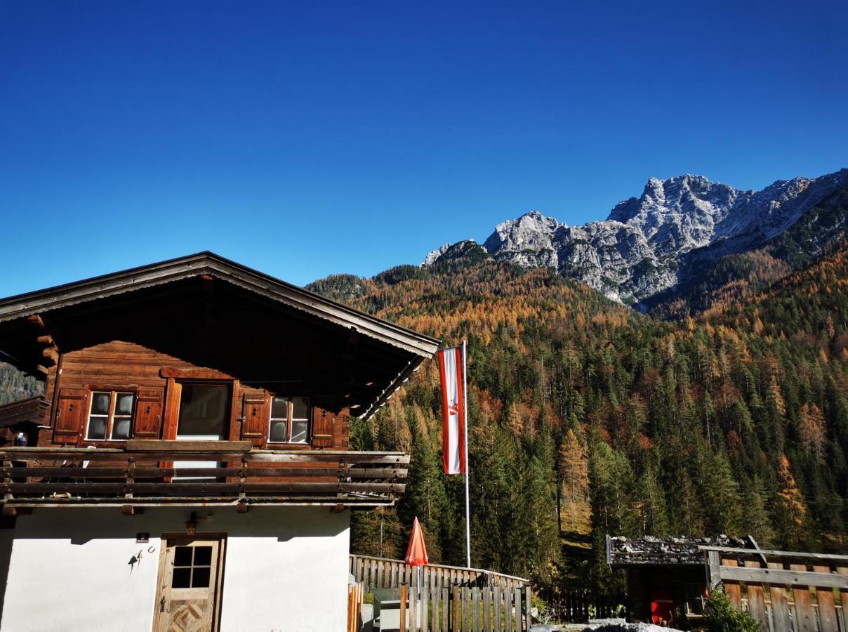 Готель Gasthof St. Adolari Занкт-Ульріх-ам-Піллерзе Екстер'єр фото